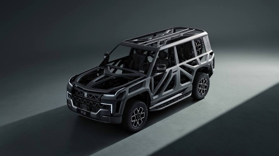 深圳246仰望U8硬派越野的科技魅力，国能汽车对传统燃油车市场的冲击